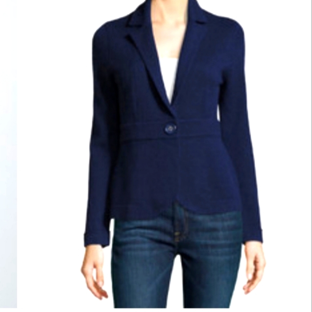 Neiman Marcus Cashmere sweater
